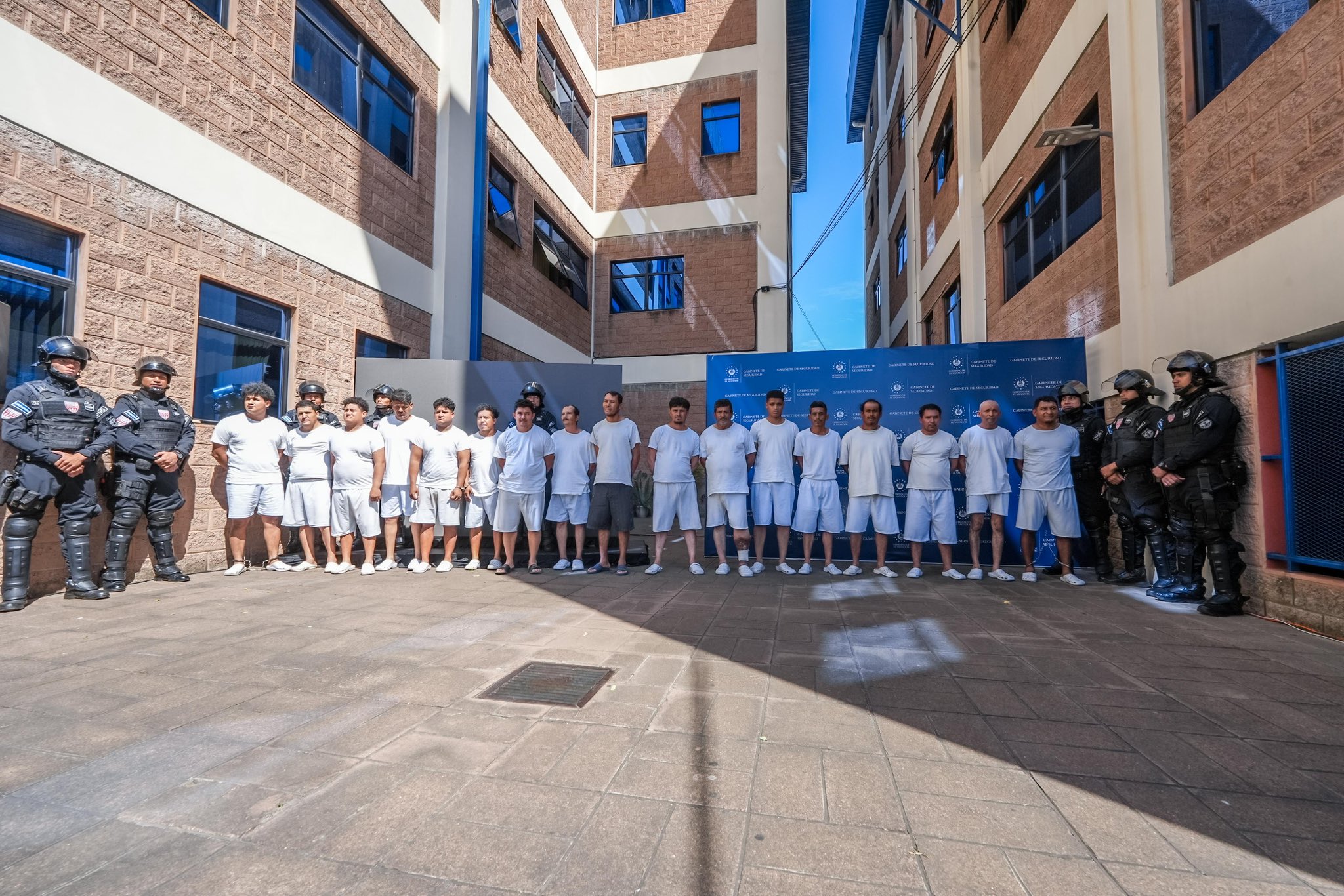 desarticulan-red-internacional-dedicada-al-hurto-de-celulares-en-el-transporte-publico